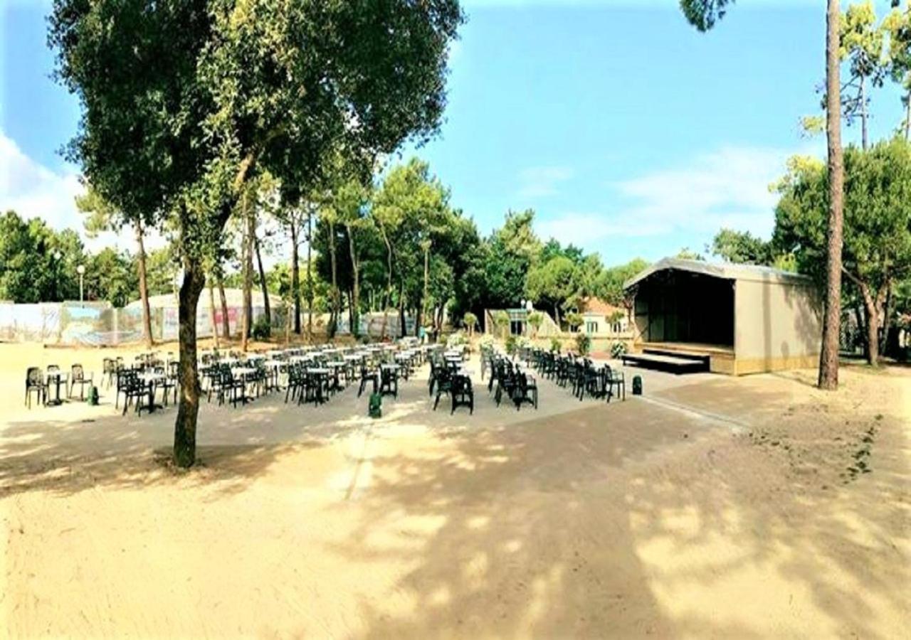 Mobil-homes Proche De L'ocean Campsite 4*