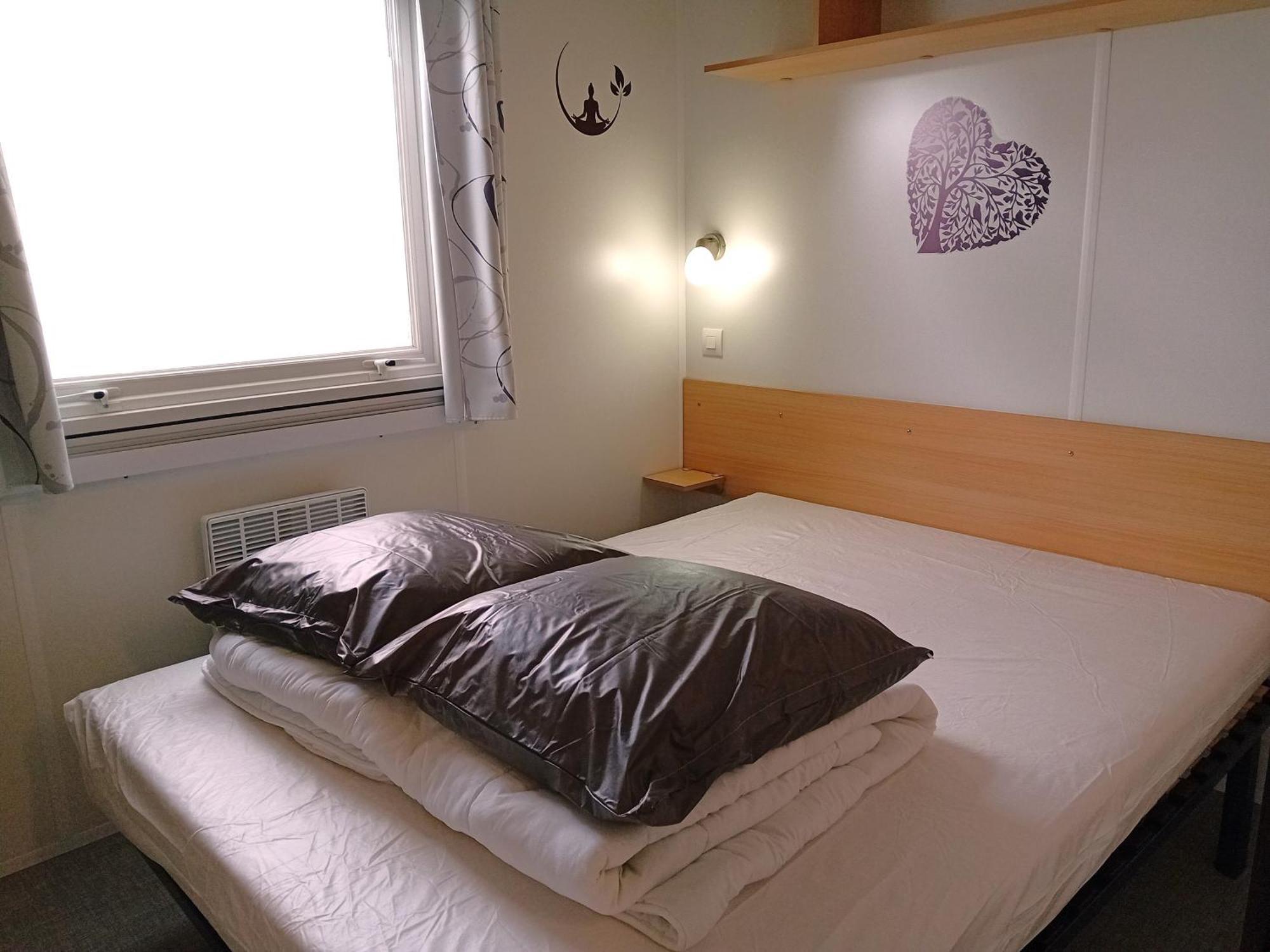 Mobil-homes Proche De L'ocean 4*